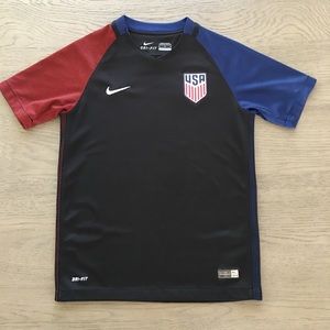 Boys Nike Dri-Fit Shirt - Size Medium